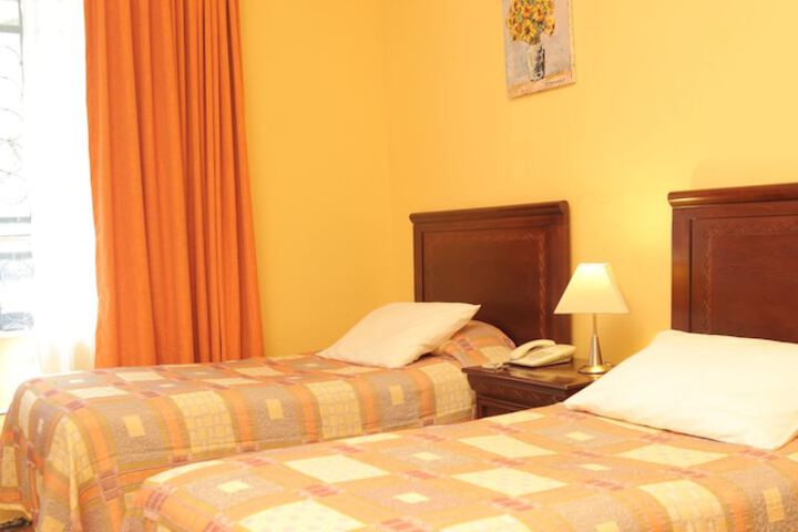 Room 34 of 86