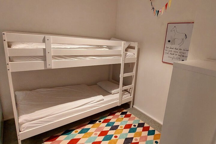 Room 23 of 67