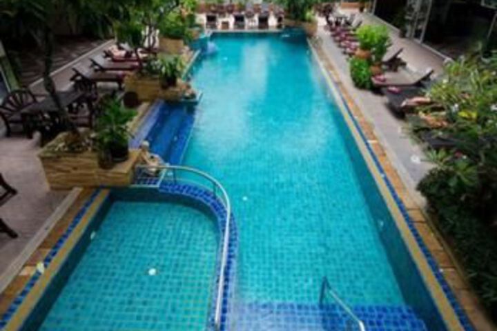 Pool 11 of 12