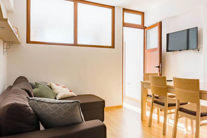 Room 30 of 44