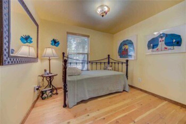 Room 19 of 21