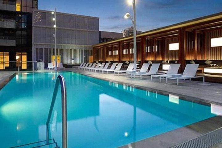 Pool 85 of 100