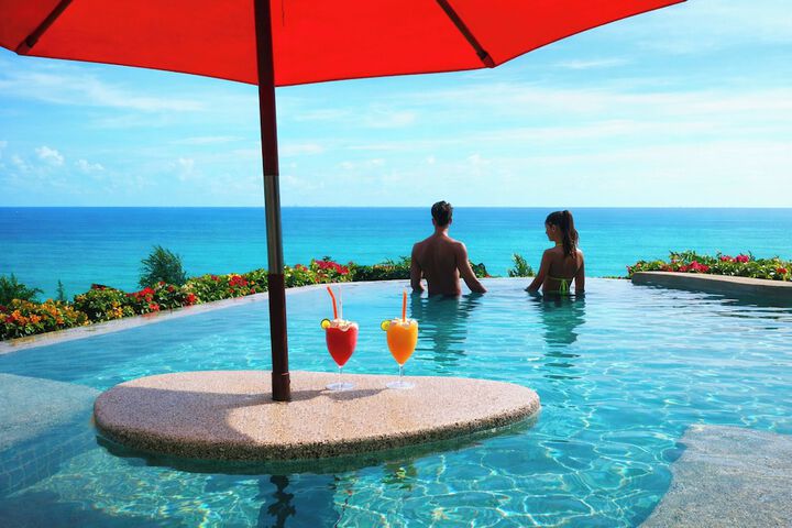 Pools & Facilities