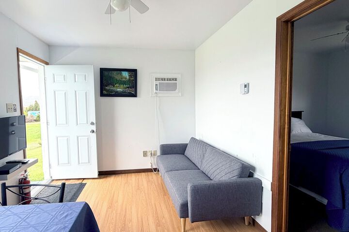 Room 107 of 132