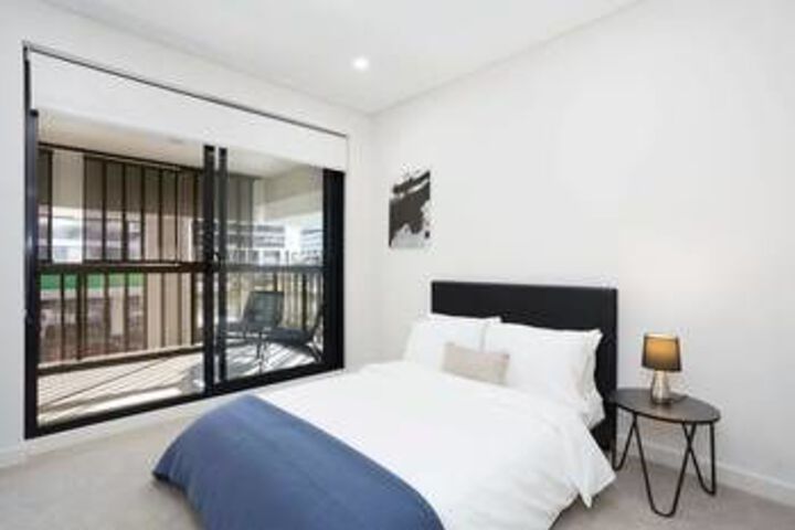 Room 5 of 20