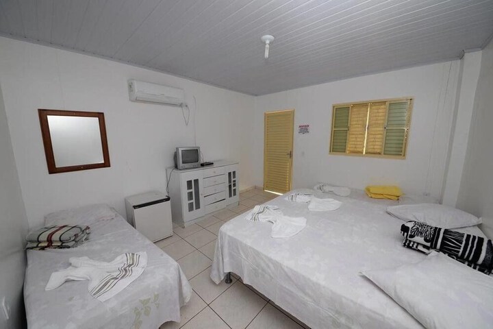 Room 14 of 34