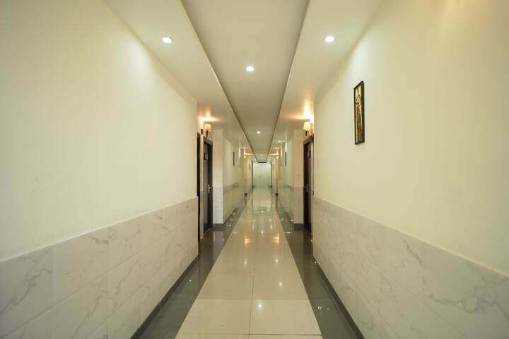 Hotel Interior 4 of 82