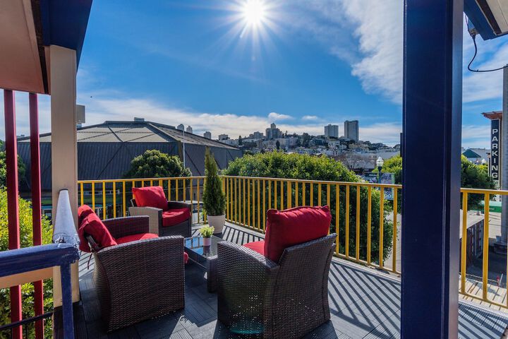 Sundeck