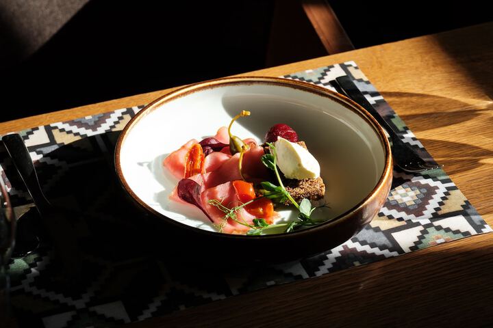 Dining 99 of 129