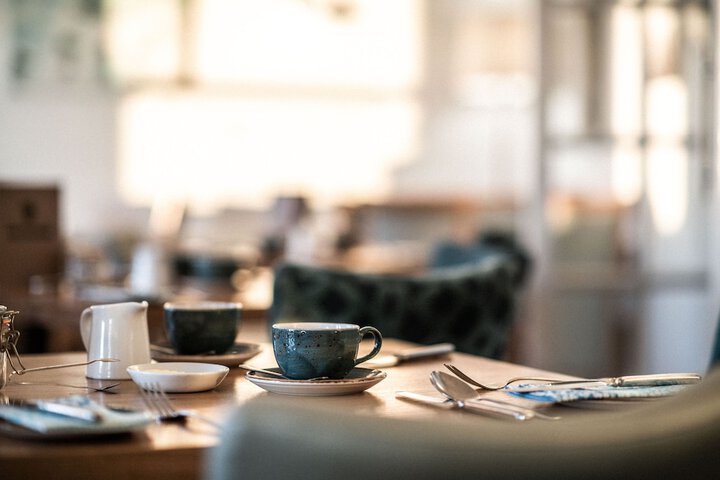 Dining 20 of 46