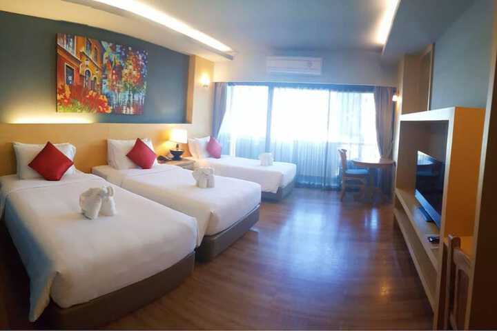 Room 20 of 66