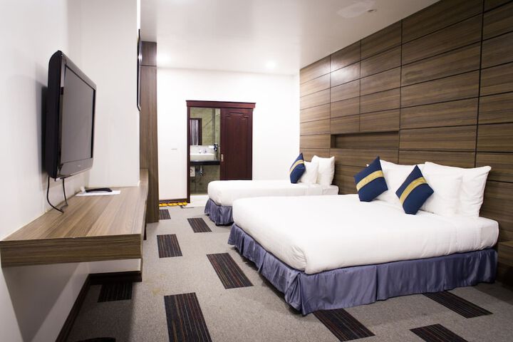 Room 62 of 110