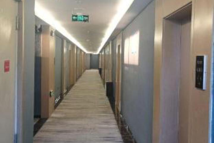 Tolihai Sheng Hotel
