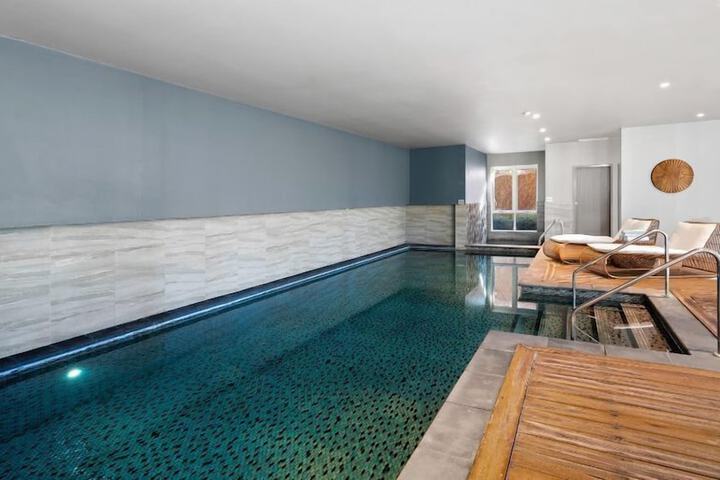Pool 89 of 156