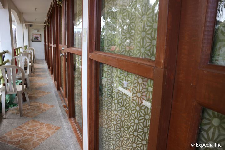 Ballroom/Hall 35 of 51