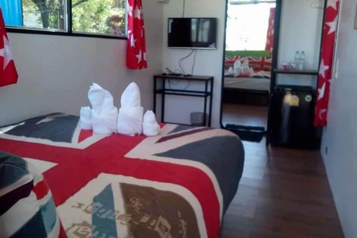 Room 14 of 15