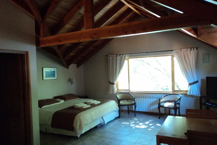 Las Golondrinas Apart Hotel