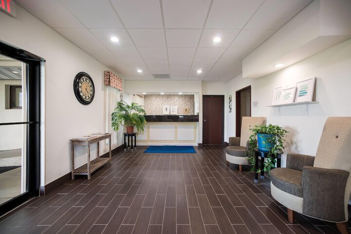 Guest Lobby