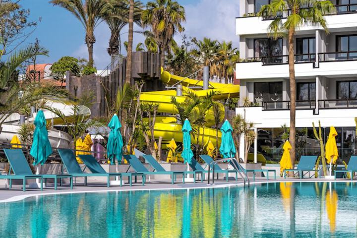 Pools & Facilities