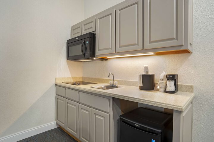 Private kitchenette