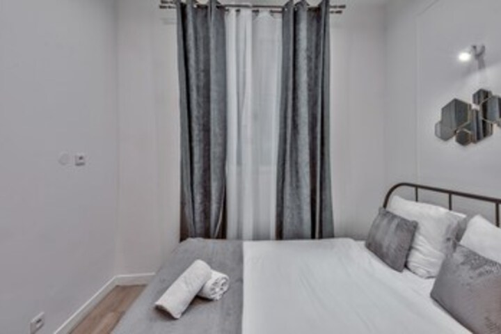 Room 17 of 19