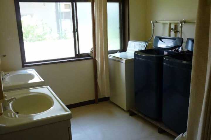 Room 15 of 53