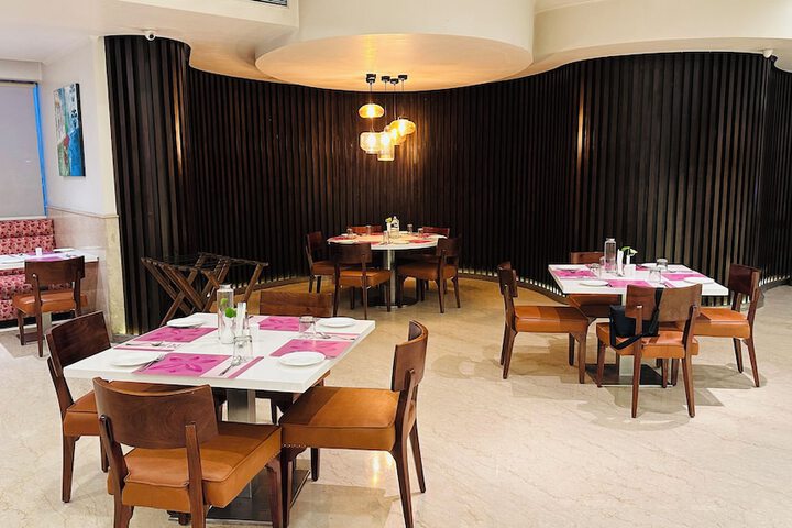 Dining 103 of 129