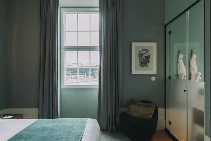 Room 79 of 147