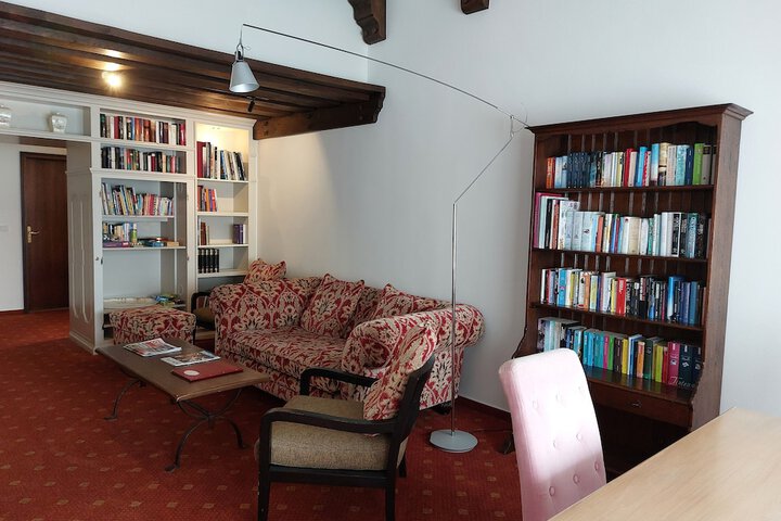Hotel Interior 92 of 99