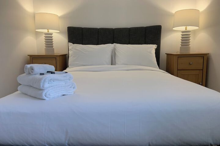 Room 3 of 47