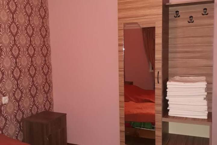 Room 22 of 54