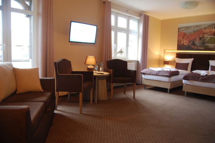 Room 27 of 58