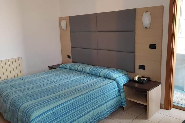 Room 21 of 51