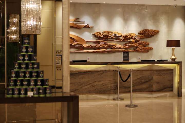 Hotel Interior 5 of 140