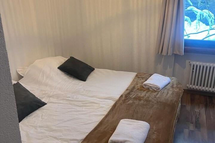 Room 9 of 23