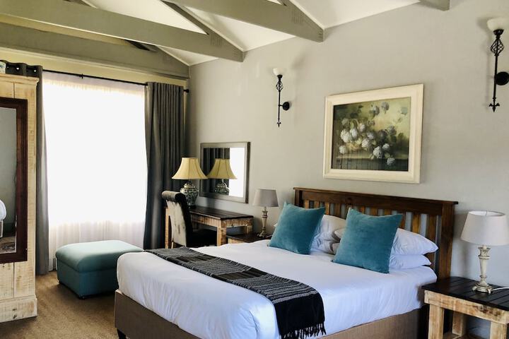 Room 5 of 53