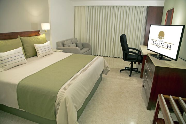 Room 10 of 85