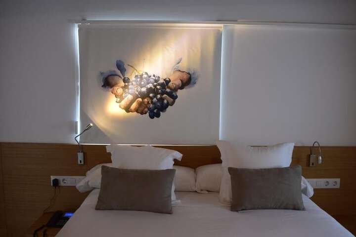 Room 11 of 43