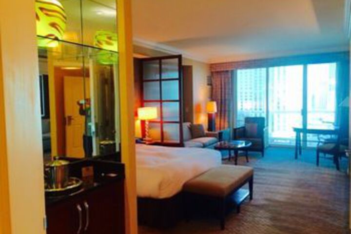 Room 45 of 164