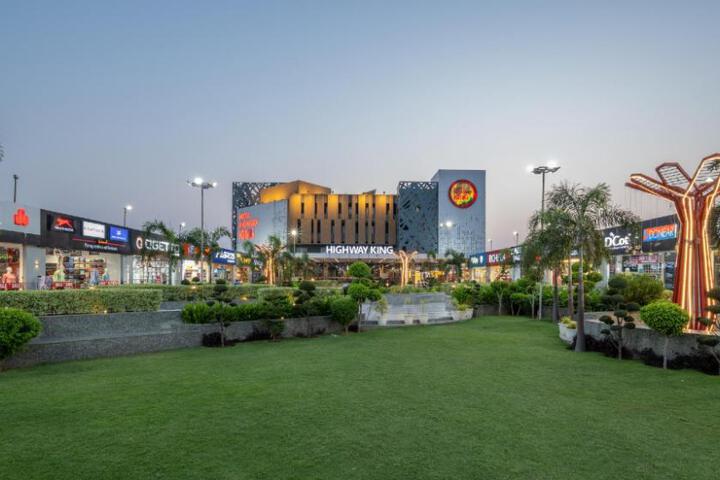 Hotel Highway King Bilaspur