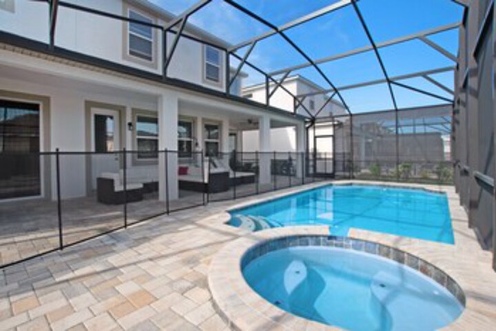 Pool 39 of 78