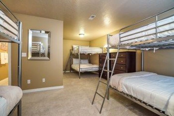 Room 37 of 150