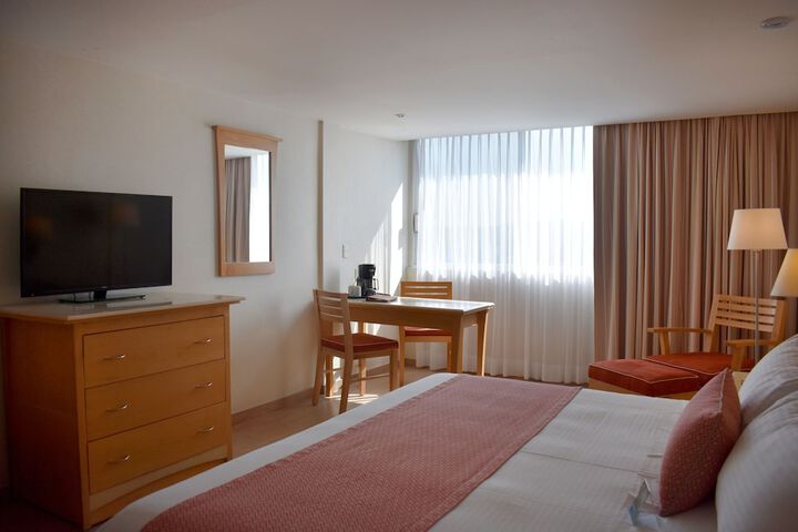 Room 10 of 134