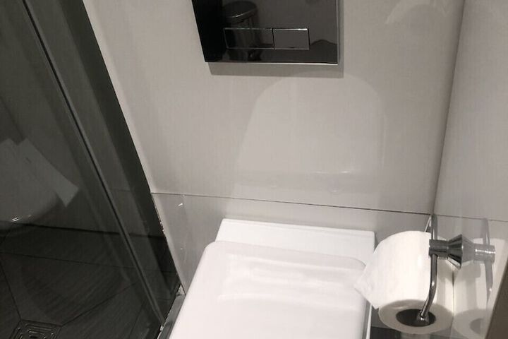 Room 46 of 70