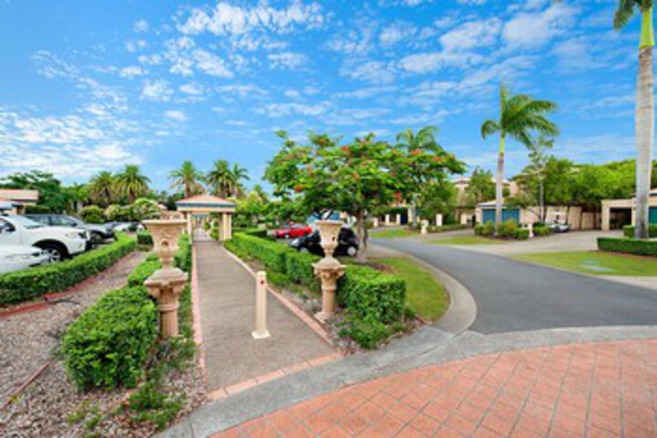 Property Grounds 15 of 21