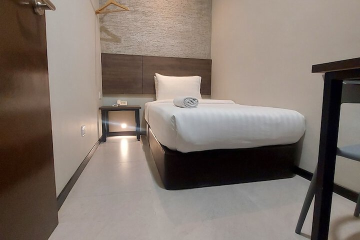 Room 75 of 138