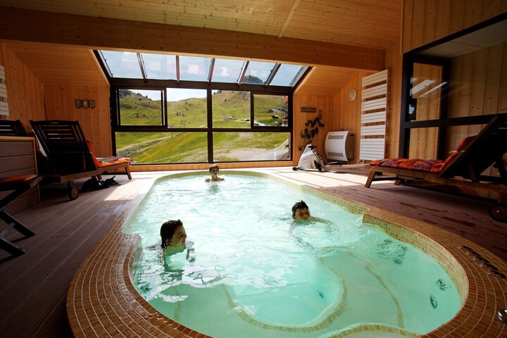 Spa 4 of 31