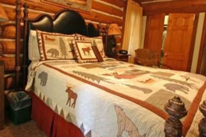 Room 5 of 72