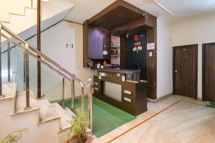 OYO 8441 CITY EDGE