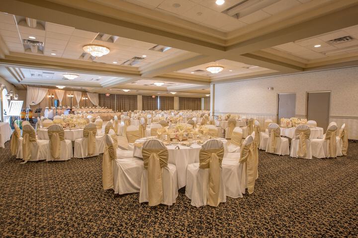Indoor wedding